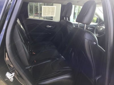 2023 Jeep Cherokee Altitude Lux