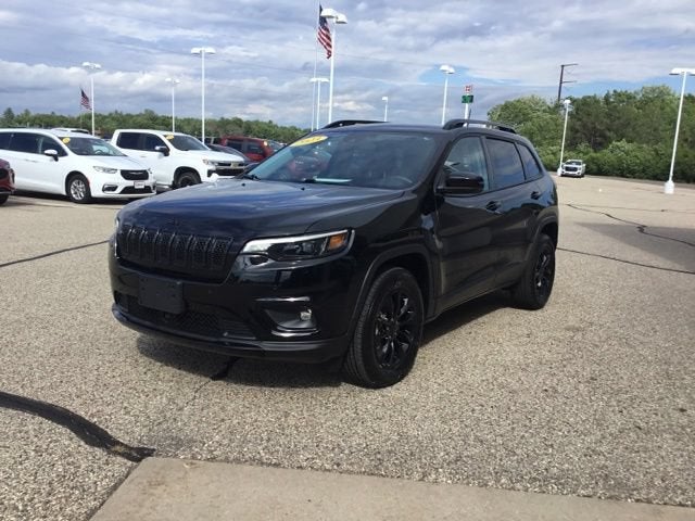 2023 Jeep Cherokee Altitude Lux