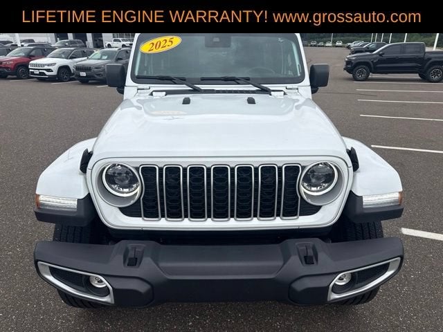 2025 Jeep Wrangler 4-Door Sahara 4x4