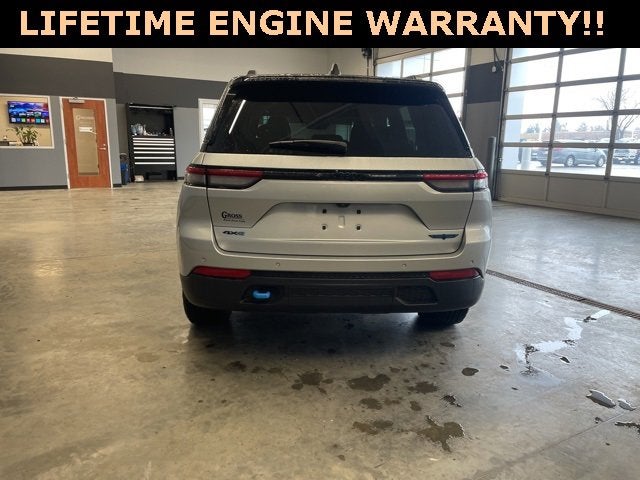 2024 Jeep Grand Cherokee 4xe Trailhawk