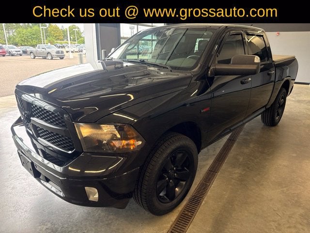 2018 RAM 1500 Big Horn Crew Cab 4x4 5'7" Box