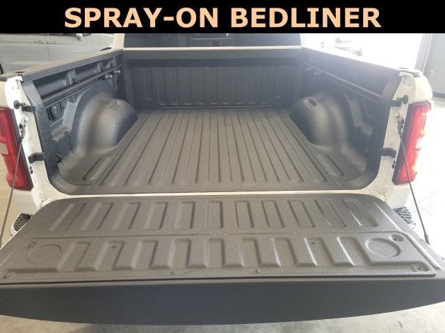 2025 RAM 1500 Big Horn Crew Cab 4x4 5'7" Box