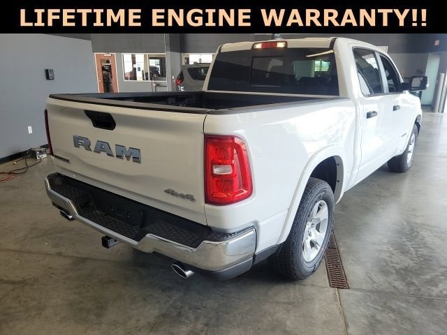2025 RAM 1500 Big Horn Crew Cab 4x4 5'7" Box