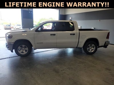 2025 RAM 1500 Big Horn Crew Cab 4x4 5'7" Box