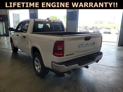 2025 RAM 1500 Big Horn Crew Cab 4x4 5'7" Box