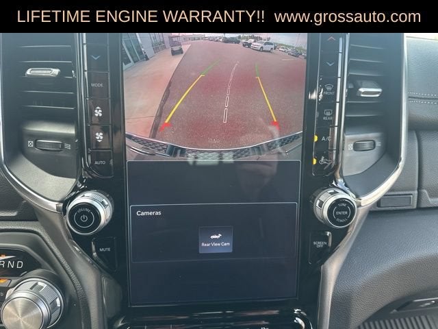 2025 RAM 1500 Laramie Crew Cab 4x4 5'7" Box