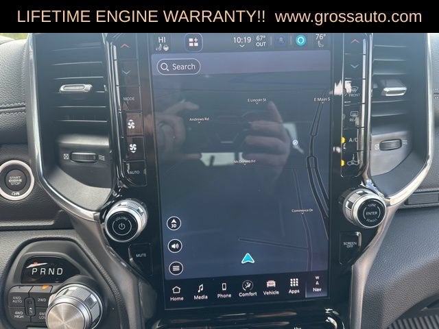 2025 RAM 1500 Laramie Crew Cab 4x4 5'7" Box