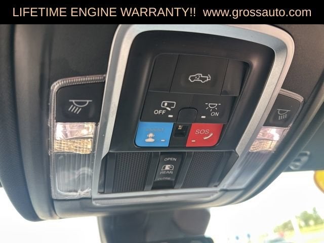 2025 RAM 1500 Laramie Crew Cab 4x4 5'7" Box