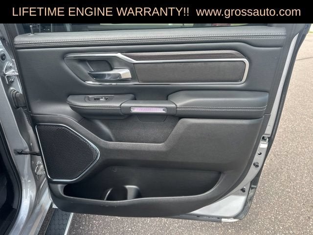 2025 RAM 1500 Laramie Crew Cab 4x4 5'7" Box