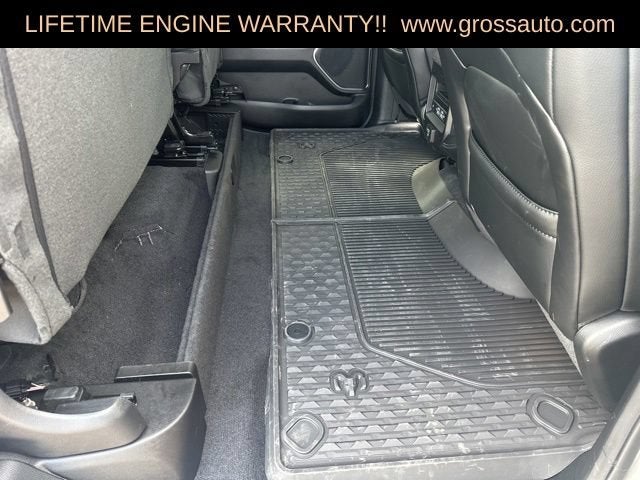 2025 RAM 1500 Laramie Crew Cab 4x4 5'7" Box