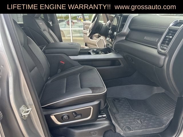 2025 RAM 1500 Laramie Crew Cab 4x4 5'7" Box