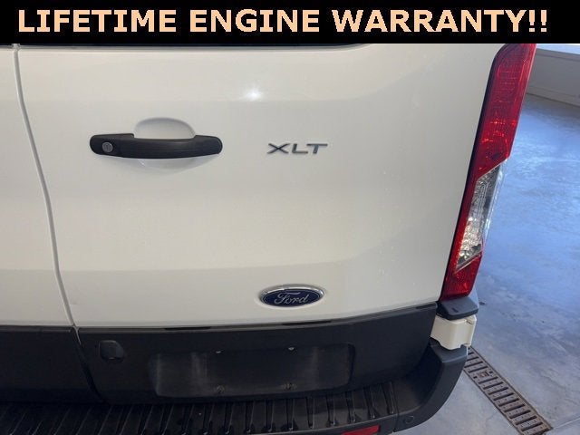 2023 Ford Transit Passenger Wagon XL