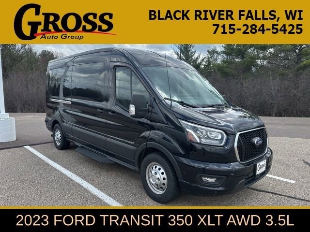 2023 Ford Transit Passenger Wagon XL