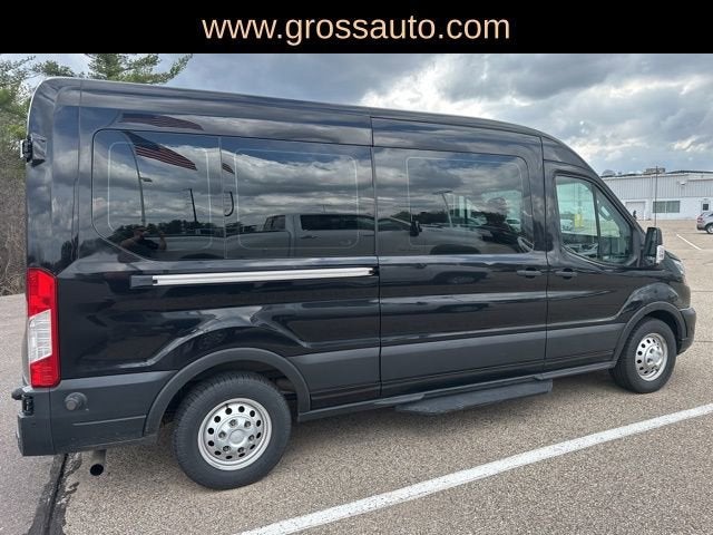 2023 Ford Transit Passenger Wagon XL