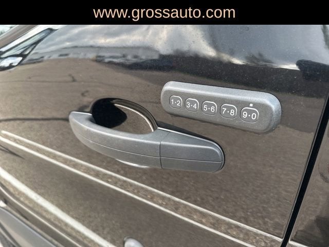 2023 Ford Transit Passenger Wagon XL