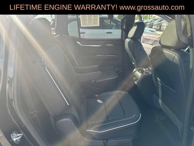 2025 GMC Acadia Denali