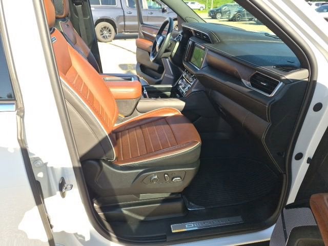 2024 GMC Yukon Denali Ultimate