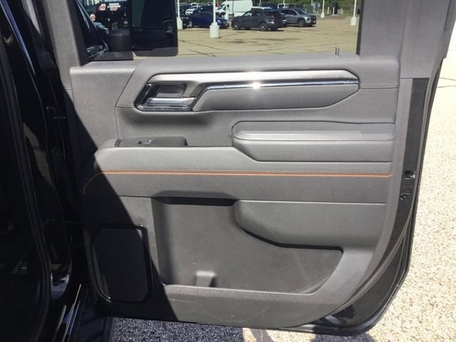 2025 GMC Sierra 3500 HD AT4