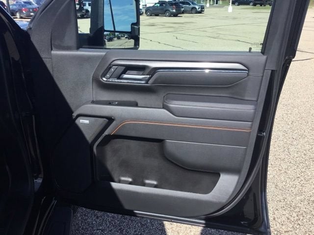 2025 GMC Sierra 3500 HD AT4