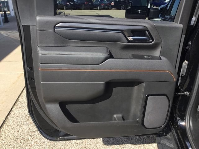 2025 GMC Sierra 3500 HD AT4