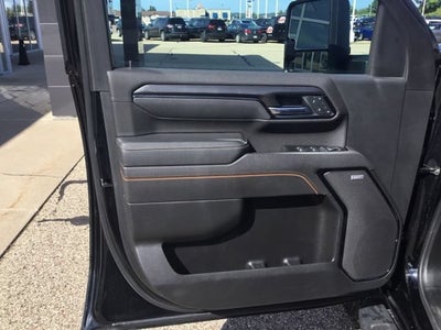 2025 GMC Sierra 3500 HD AT4