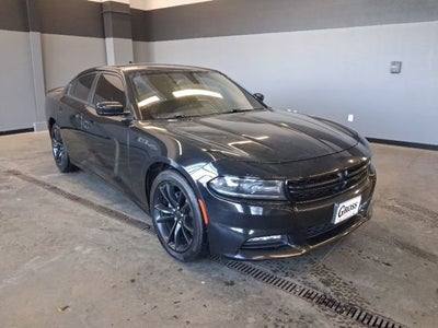 2016 Dodge Charger SXT