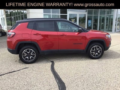 2025 Jeep Compass Trailhawk