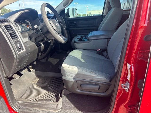 2018 RAM 2500 Tradesman Crew Cab 4x4 6'4" Box
