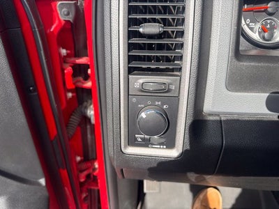 2018 RAM 2500 Tradesman Crew Cab 4x4 6'4" Box