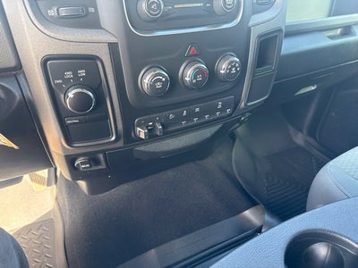 2018 RAM 2500 Tradesman Crew Cab 4x4 6'4" Box
