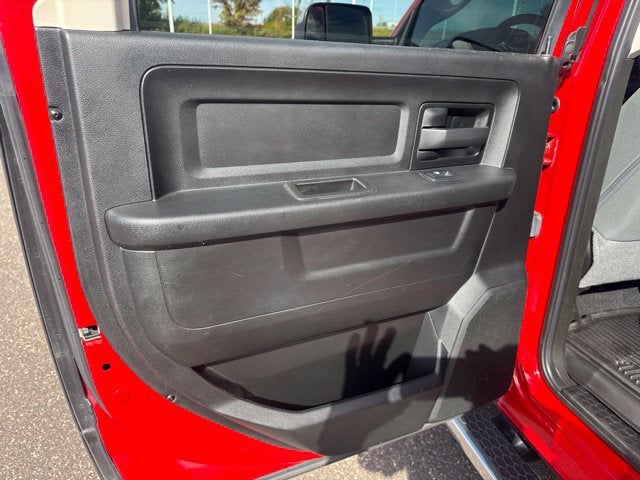 2018 RAM 2500 Tradesman Crew Cab 4x4 6'4" Box