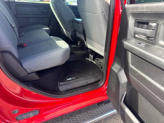 2018 RAM 2500 Tradesman Crew Cab 4x4 6'4" Box
