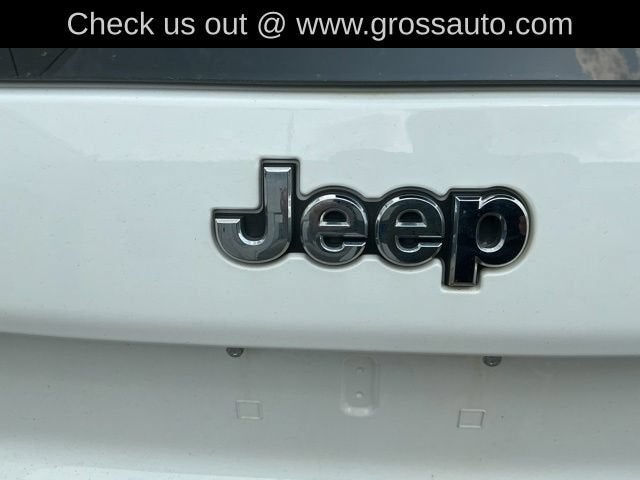2022 Jeep Cherokee Sport