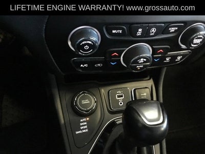 2023 Jeep Cherokee Altitude Lux 4x4