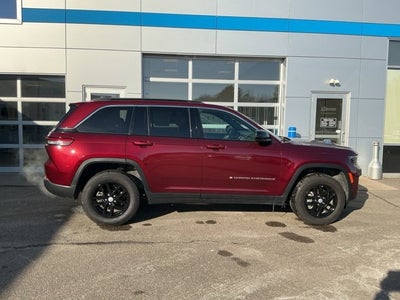 2024 Jeep Grand Cherokee Laredo X