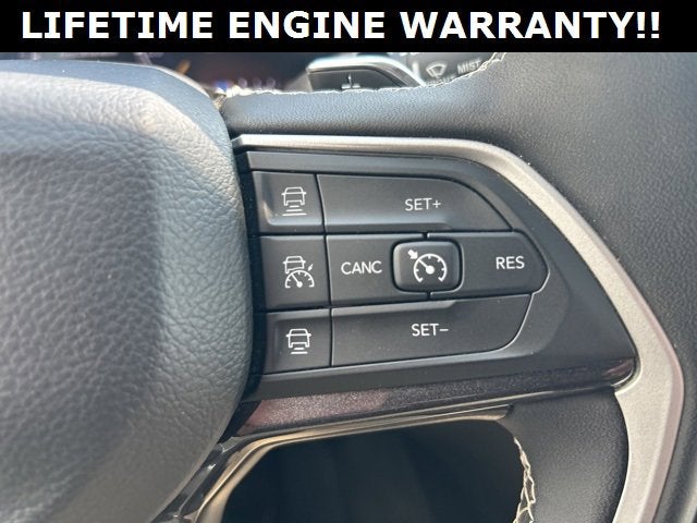 2023 Jeep Grand Cherokee Laredo