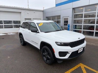 2024 Jeep Grand Cherokee Altitude