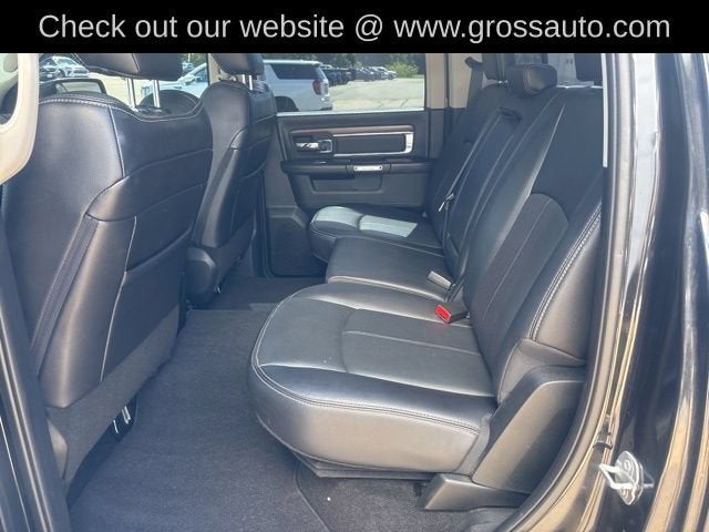 2018 RAM 1500 Laramie Crew Cab 4x4 6'4" Box