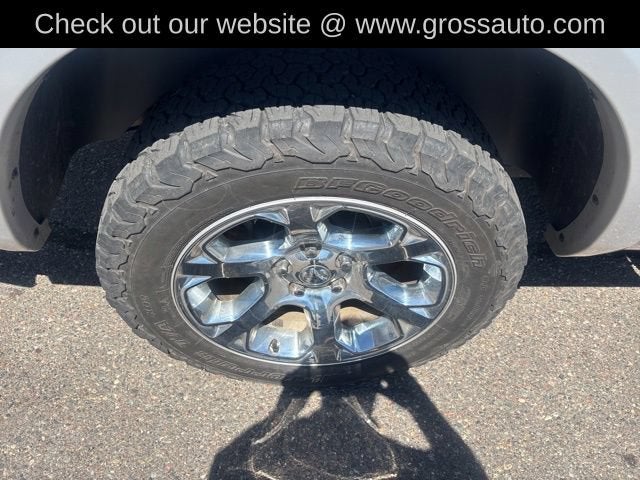 2018 RAM 1500 Laramie Crew Cab 4x4 6'4" Box