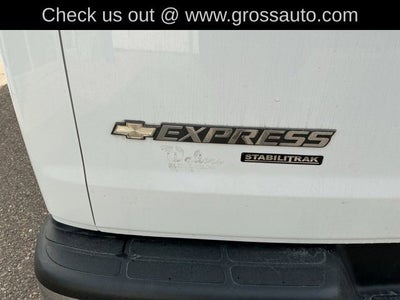 2012 Chevrolet Express Passenger 3500 1LT