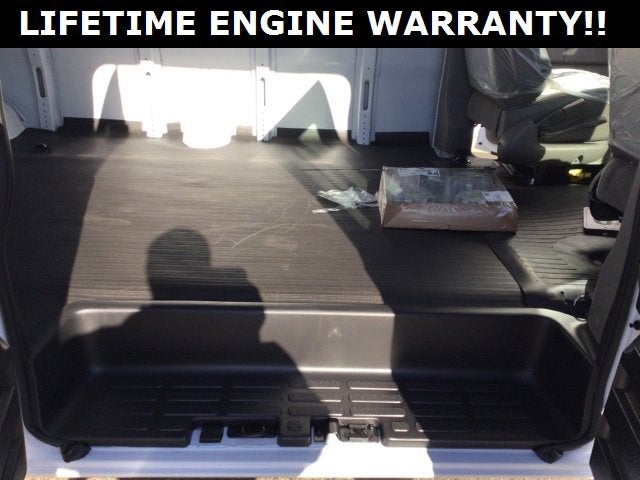 2025 Chevrolet Express Cargo 3500 WT