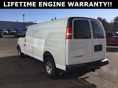 2025 Chevrolet Express Cargo 3500 WT