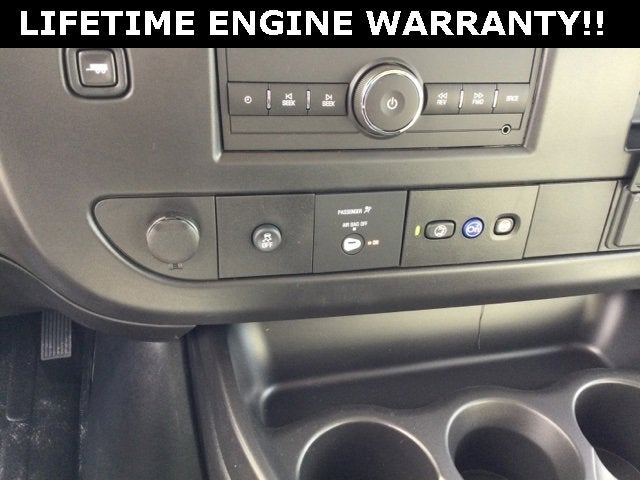 2025 Chevrolet Express Cargo 3500 WT