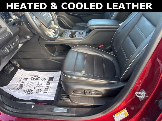 2020 GMC Acadia Denali