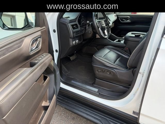 2021 GMC Yukon XL SLT