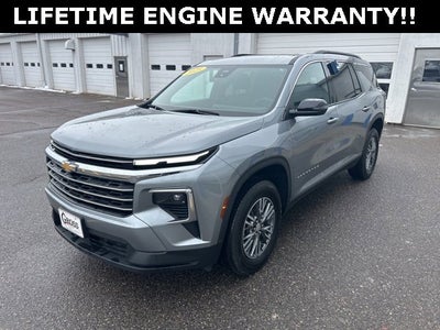 2025 Chevrolet Traverse LT