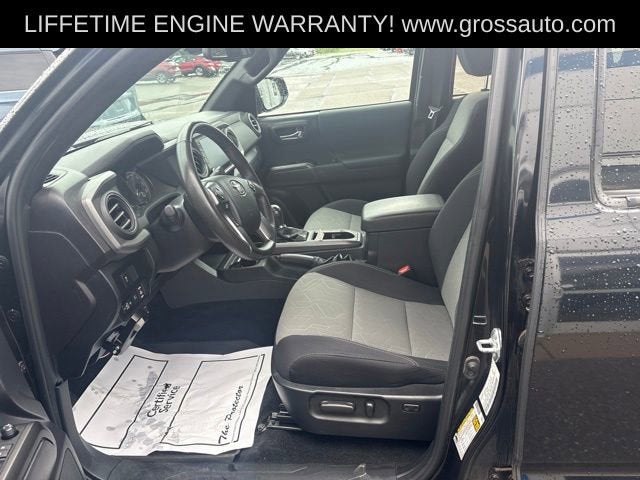 2022 Toyota Tacoma 4WD SR5