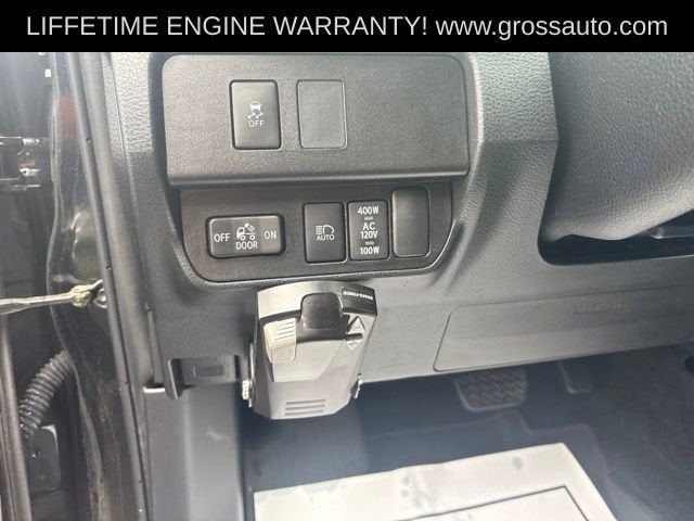 2022 Toyota Tacoma 4WD SR5