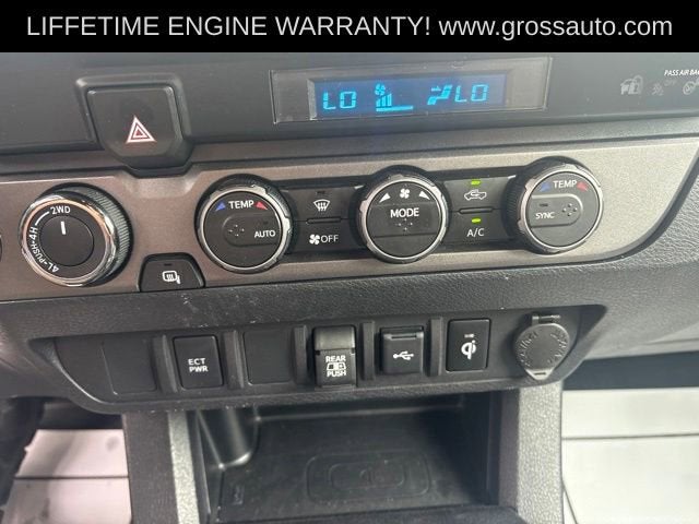 2022 Toyota Tacoma 4WD SR5