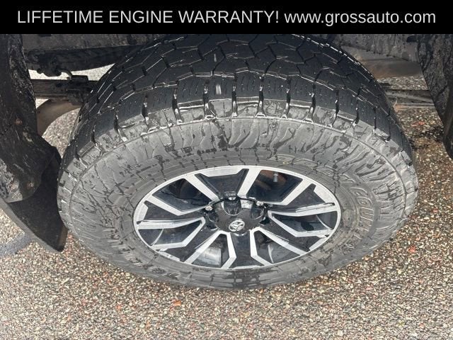 2022 Toyota Tacoma 4WD SR5